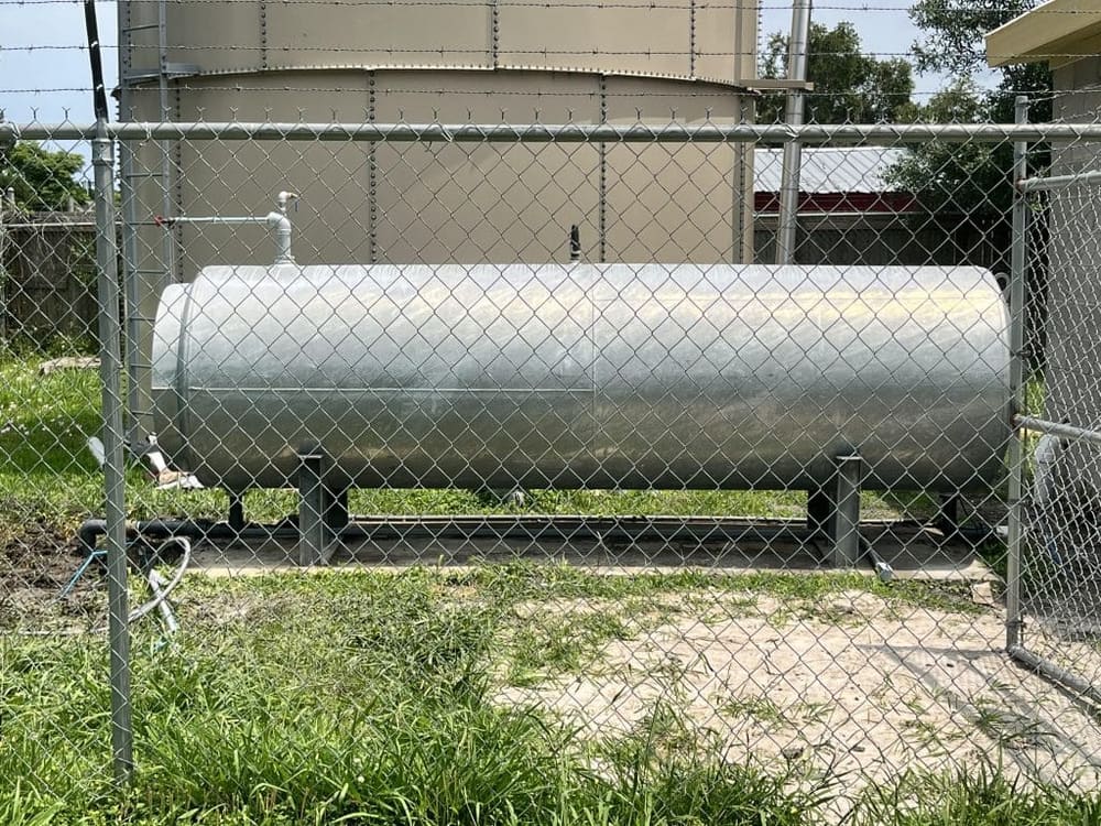 B-E Waterwell Services LLC  -  well drilling contractor