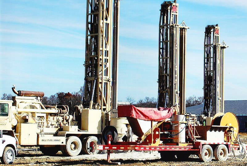 Jones & Stone Drilling  -  well drilling contractor