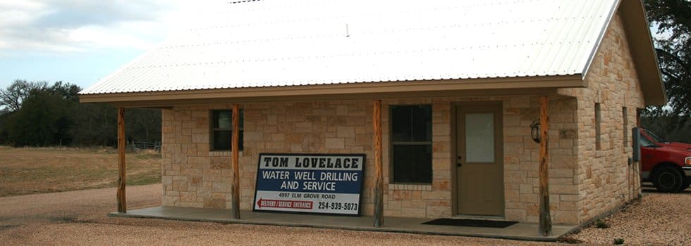 Tom Lovelace Water Well Drill  -  well drilling contractor